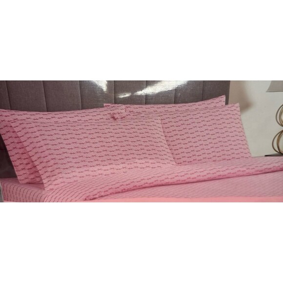 Juicy Couture Pink Bow Sheets, Queen - Picture 4 of 4